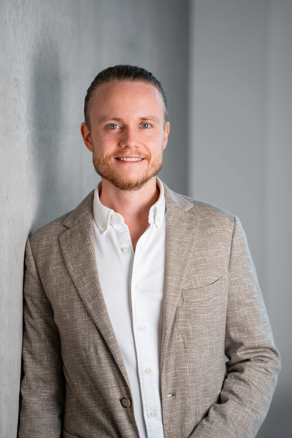 Maximilian Röbke, Verkaufsleiter bei Aurelion & Company
